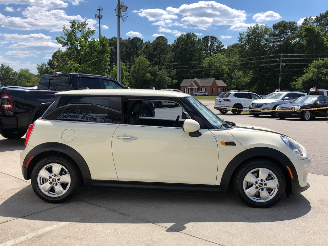 MINI Cooper Hardtop 2dr HB 2016