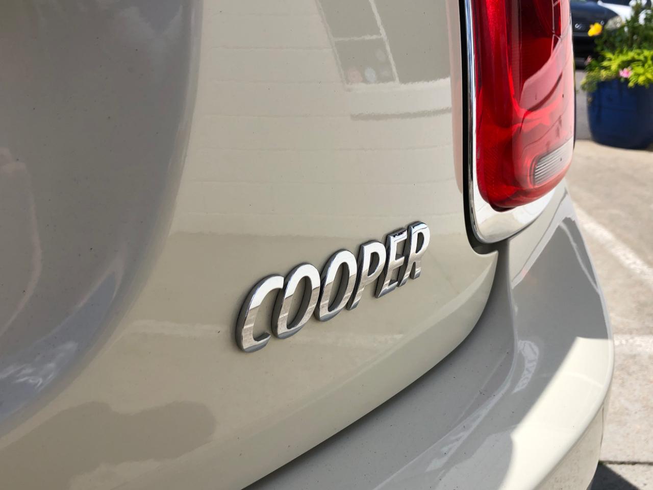 MINI Cooper Hardtop 2dr HB 2016