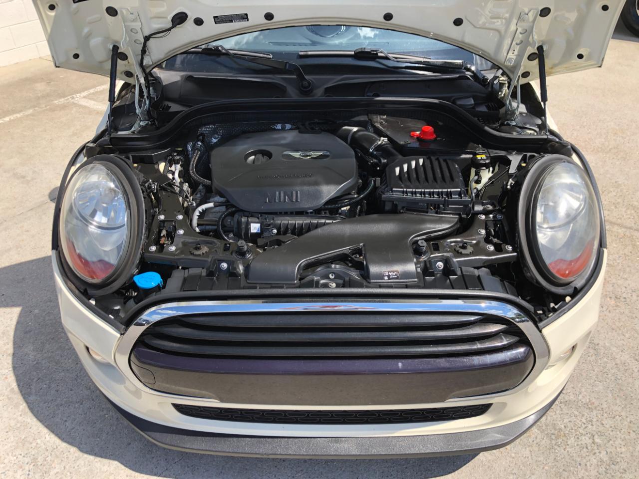 MINI Cooper Hardtop 2dr HB 2016