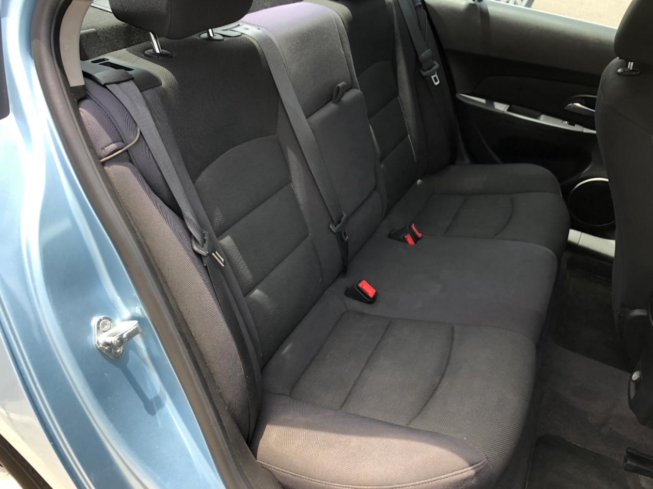 Chevrolet Cruze 4dr Sdn LT w/1LT 2012