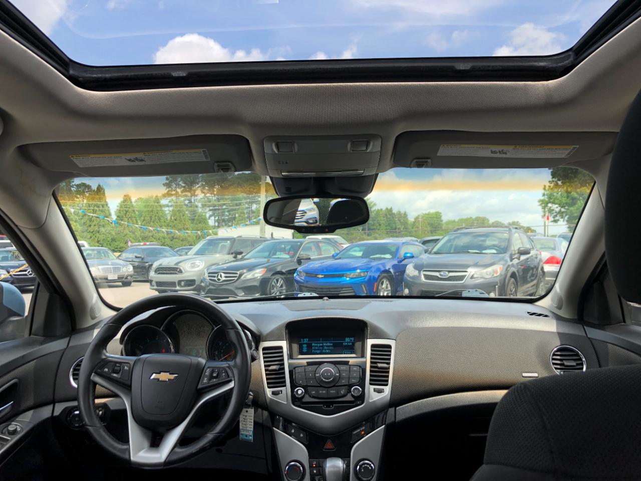Chevrolet Cruze 4dr Sdn LT w/1LT 2012