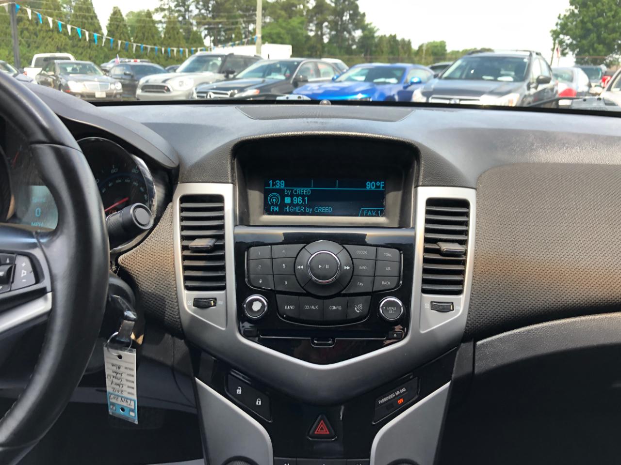 Chevrolet Cruze 4dr Sdn LT w/1LT 2012
