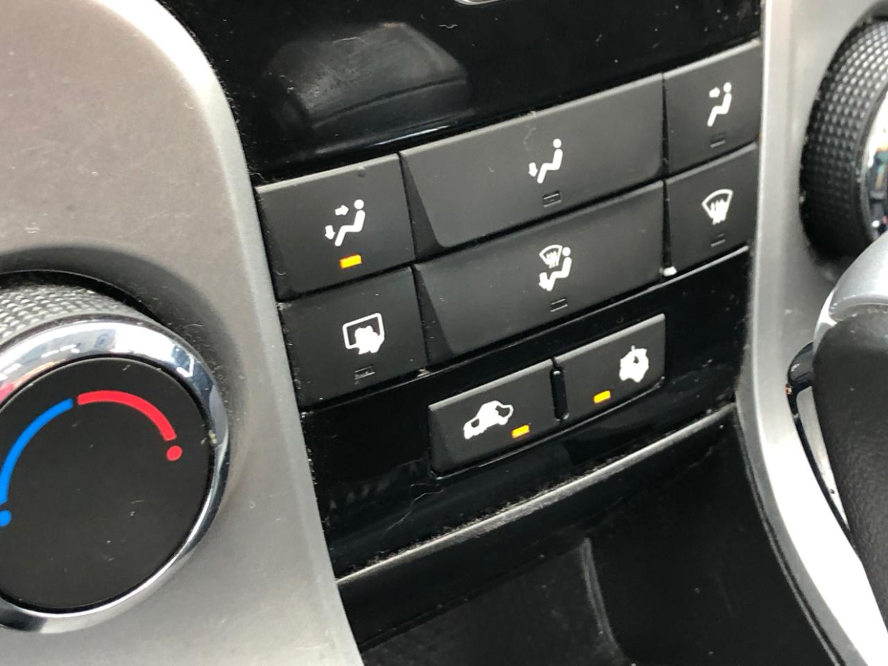 Chevrolet Cruze 4dr Sdn LT w/1LT 2012