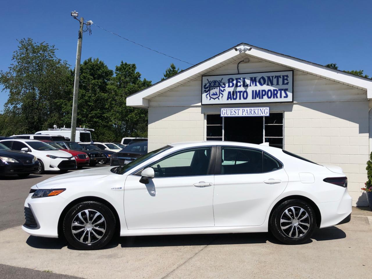 Toyota Camry Hybrid LE CVT (Natl) 2021