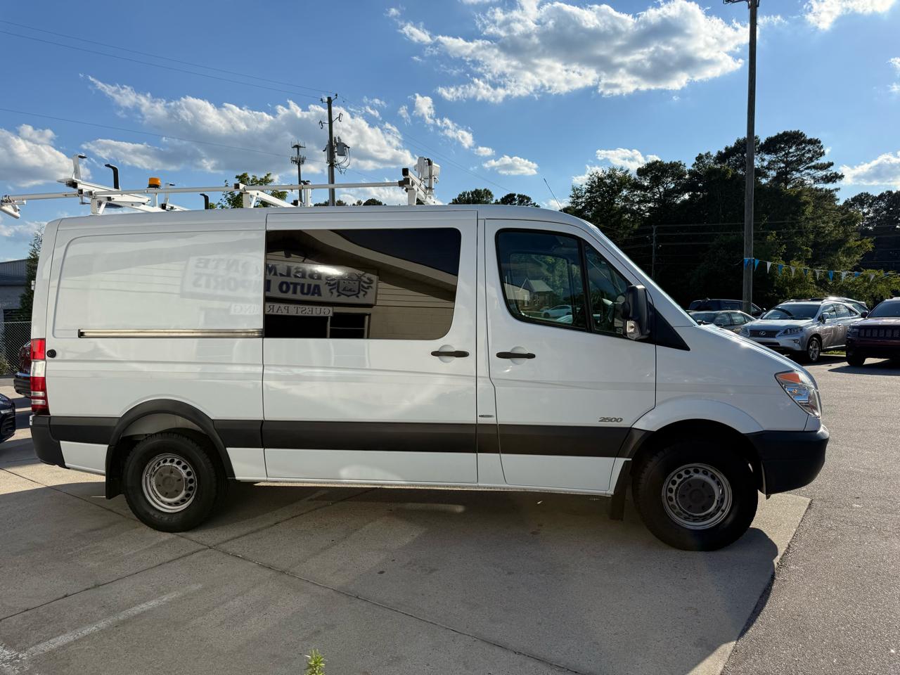 Mercedes-Benz Sprinter Cargo Vans 2500 144" 2012