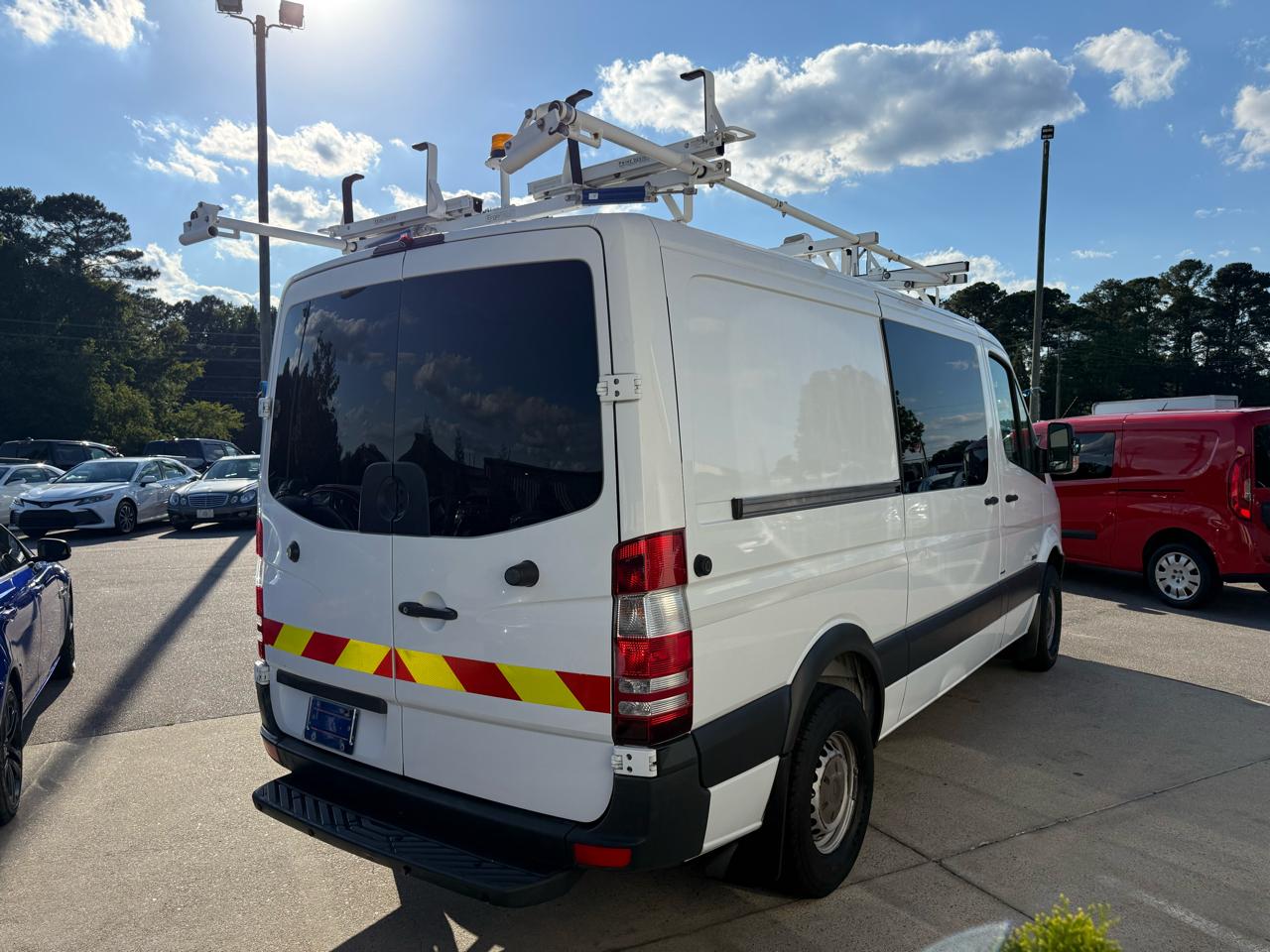Mercedes-Benz Sprinter Cargo Vans 2500 144" 2012