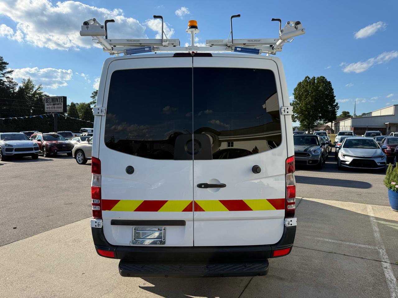 Mercedes-Benz Sprinter Cargo Vans 2500 144" 2012