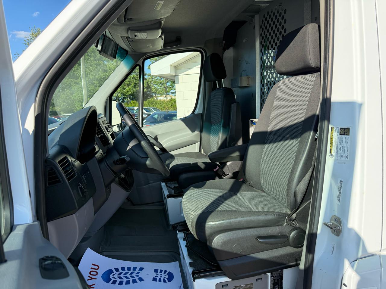 Mercedes-Benz Sprinter Cargo Vans 2500 144" 2012
