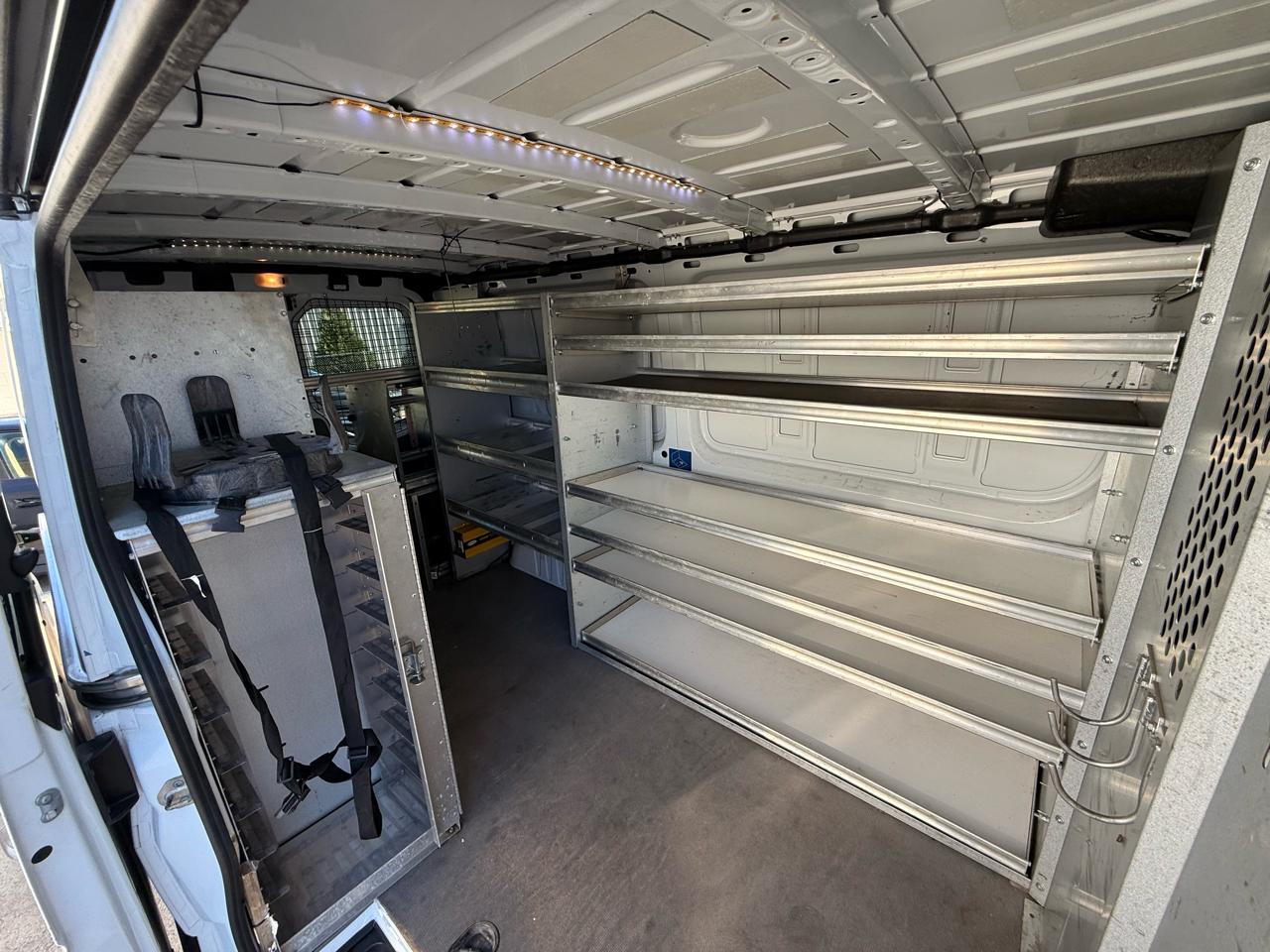 Mercedes-Benz Sprinter Cargo Vans 2500 144" 2012