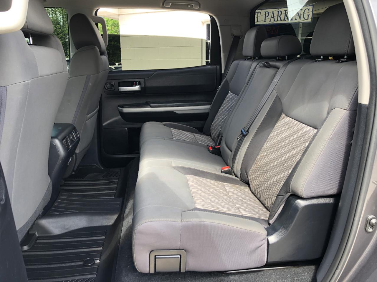 Toyota Tundra 4WD SR5 CrewMax 5.5' Bed 5.7L (Natl) 2019