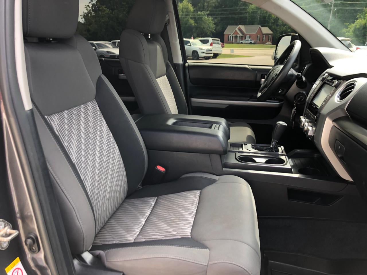 Toyota Tundra 4WD SR5 CrewMax 5.5' Bed 5.7L (Natl) 2019