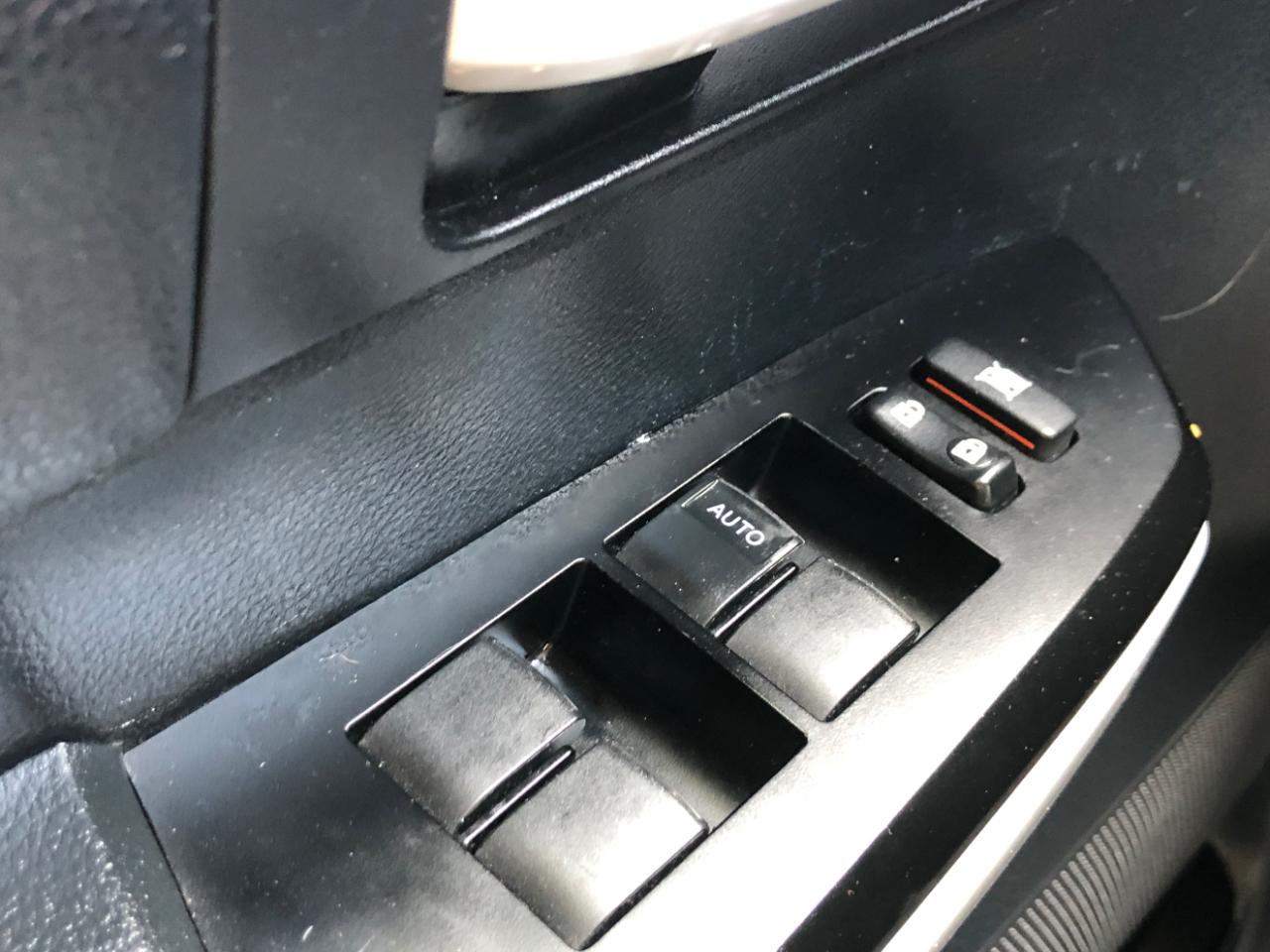 Toyota Tundra 4WD SR5 CrewMax 5.5' Bed 5.7L (Natl) 2019