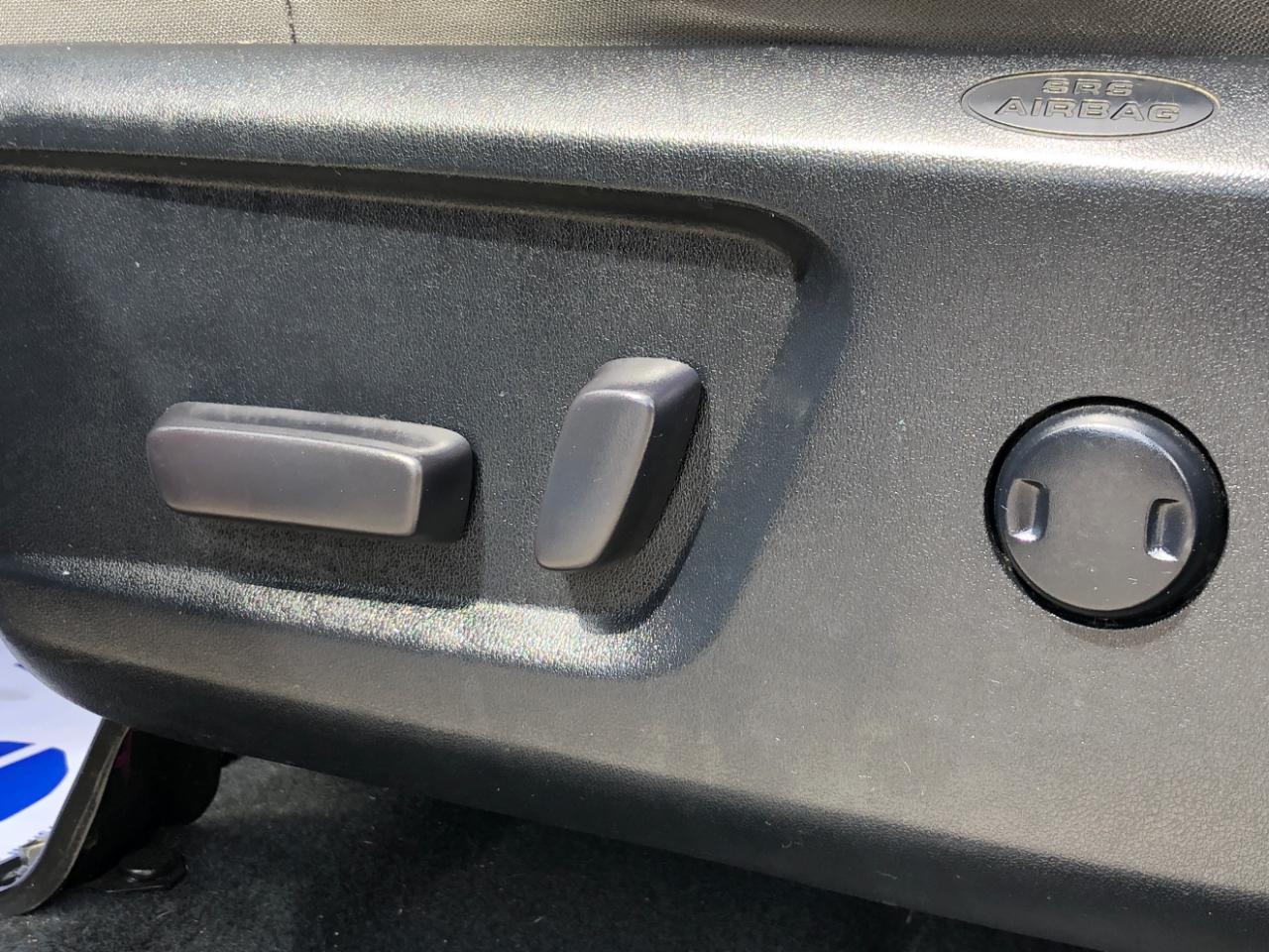 Toyota Tundra 4WD SR5 CrewMax 5.5' Bed 5.7L (Natl) 2019