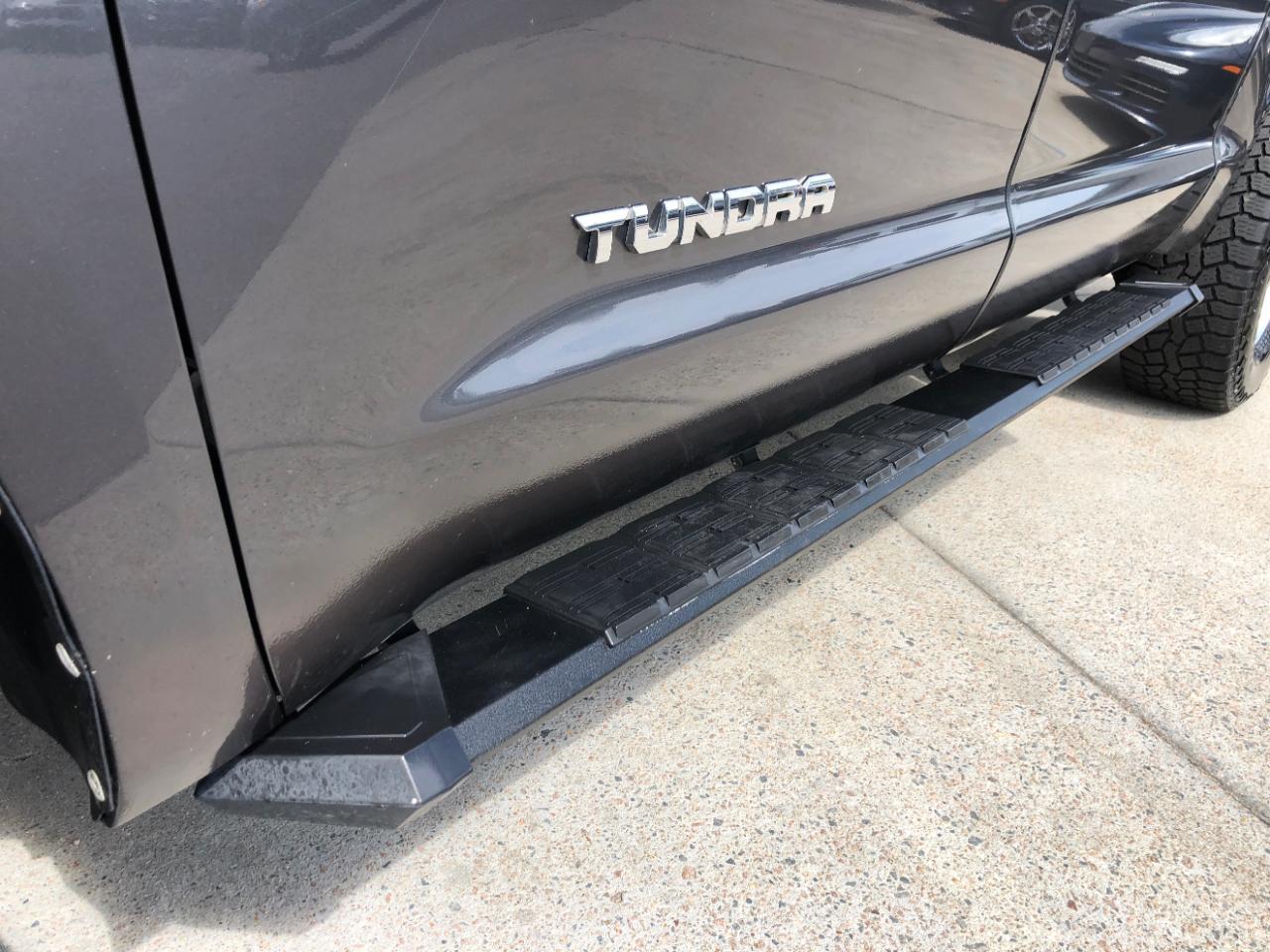 Toyota Tundra 4WD SR5 CrewMax 5.5' Bed 5.7L (Natl) 2019