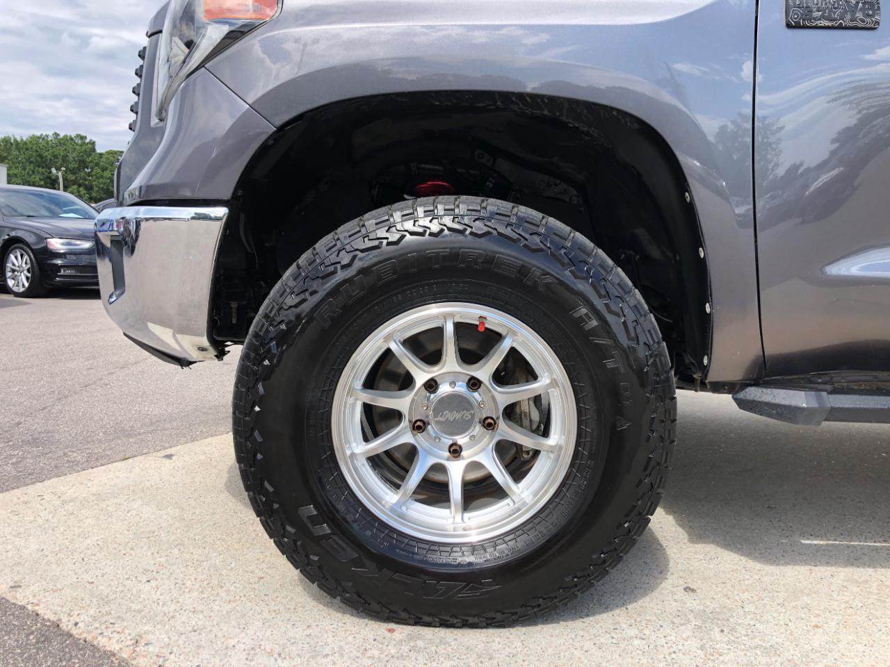 Toyota Tundra 4WD SR5 CrewMax 5.5' Bed 5.7L (Natl) 2019