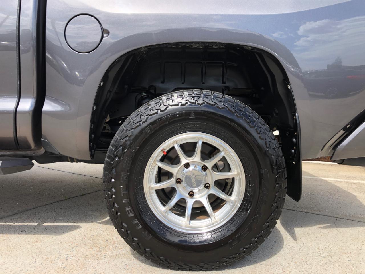 Toyota Tundra 4WD SR5 CrewMax 5.5' Bed 5.7L (Natl) 2019
