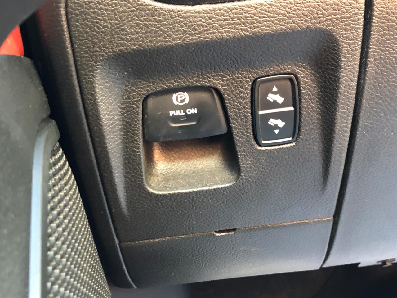 RAM 1500 Rebel 4x4 Crew Cab 5'7" Box 2019