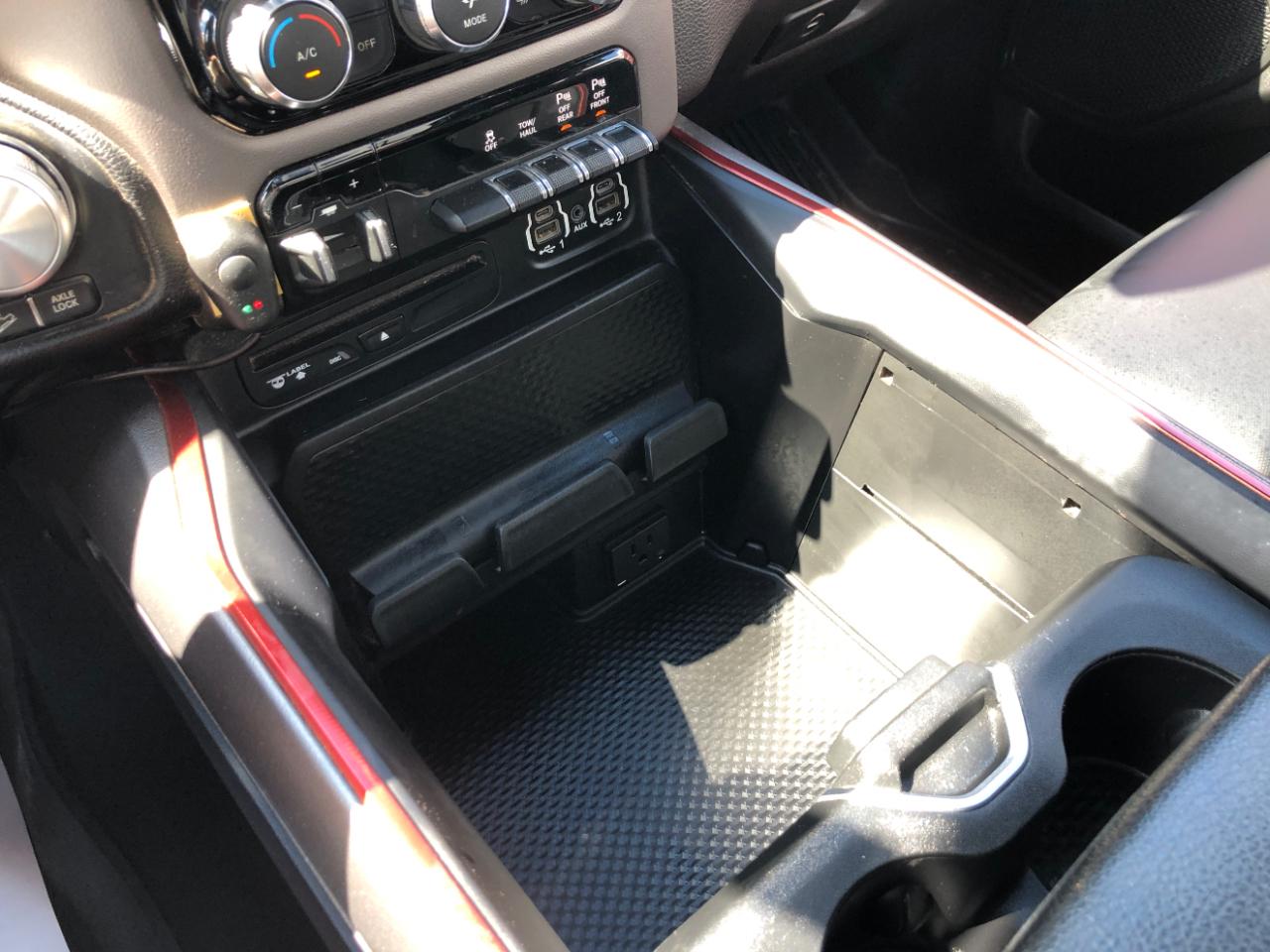 RAM 1500 Rebel 4x4 Crew Cab 5'7" Box 2019