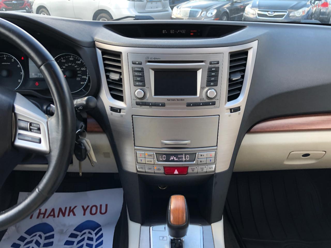 Subaru Outback 4dr Wgn H4 Auto 2.5i Limited 2014