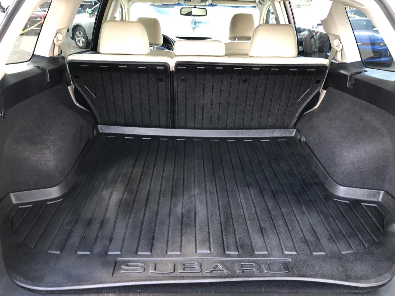 Subaru Outback 4dr Wgn H4 Auto 2.5i Limited 2014