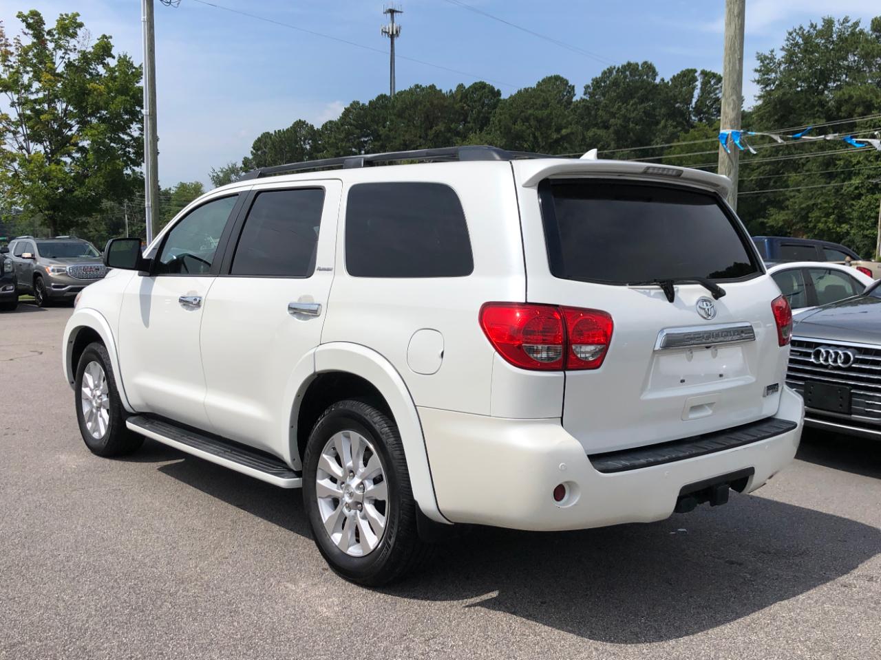 Toyota Sequoia Platinum RWD (Natl) 2017