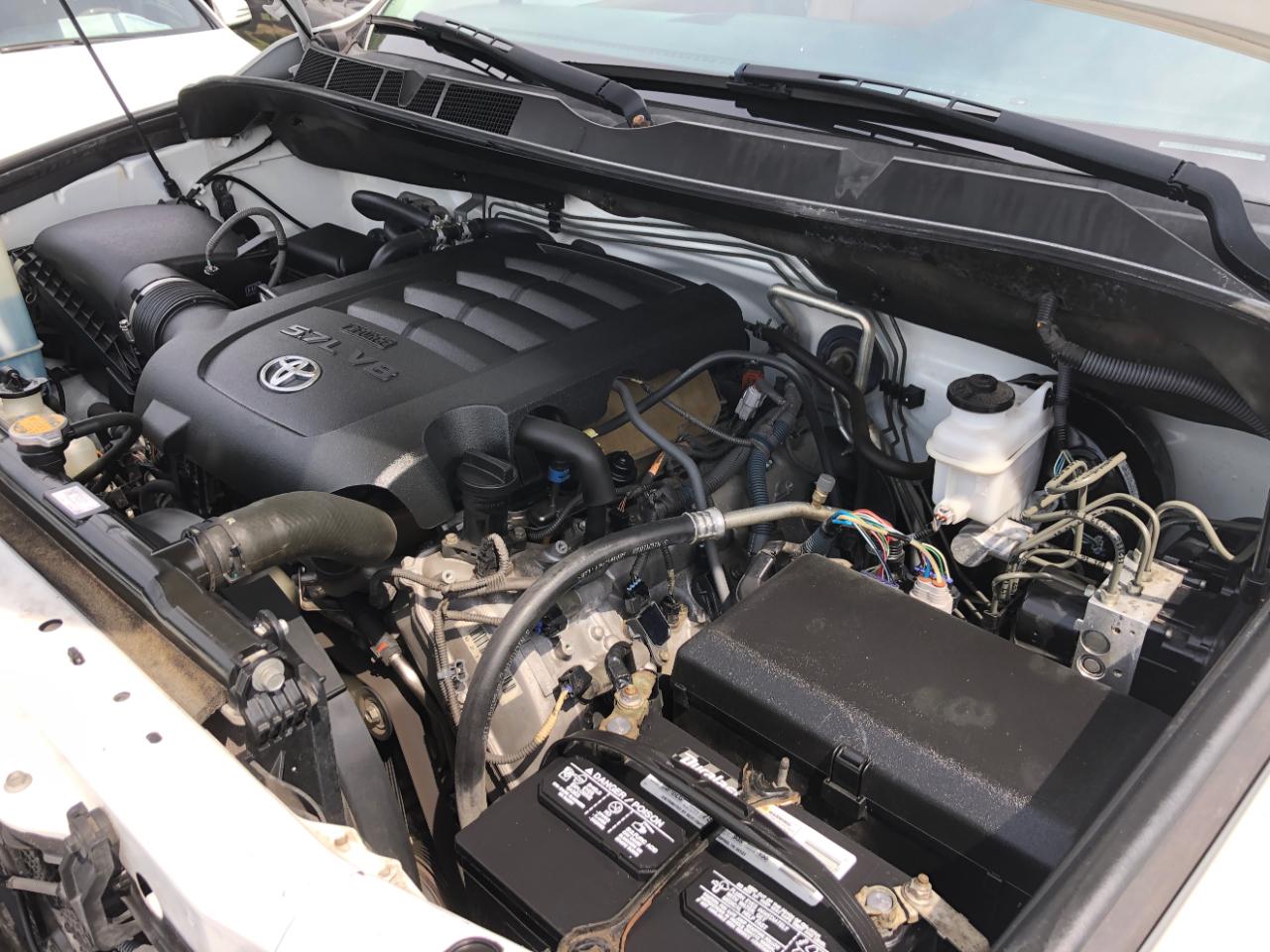 Toyota Sequoia Platinum RWD (Natl) 2017