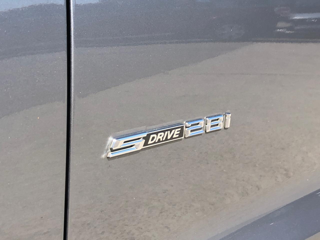 BMW X3 sDrive28i Sports Activity Vehicle 2017