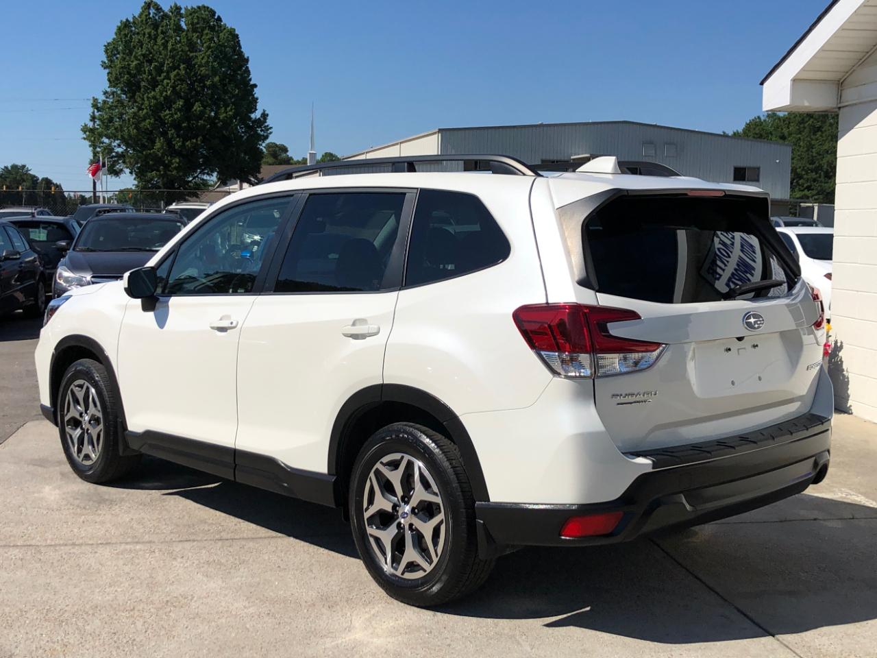 Subaru Forester Premium CVT 2021