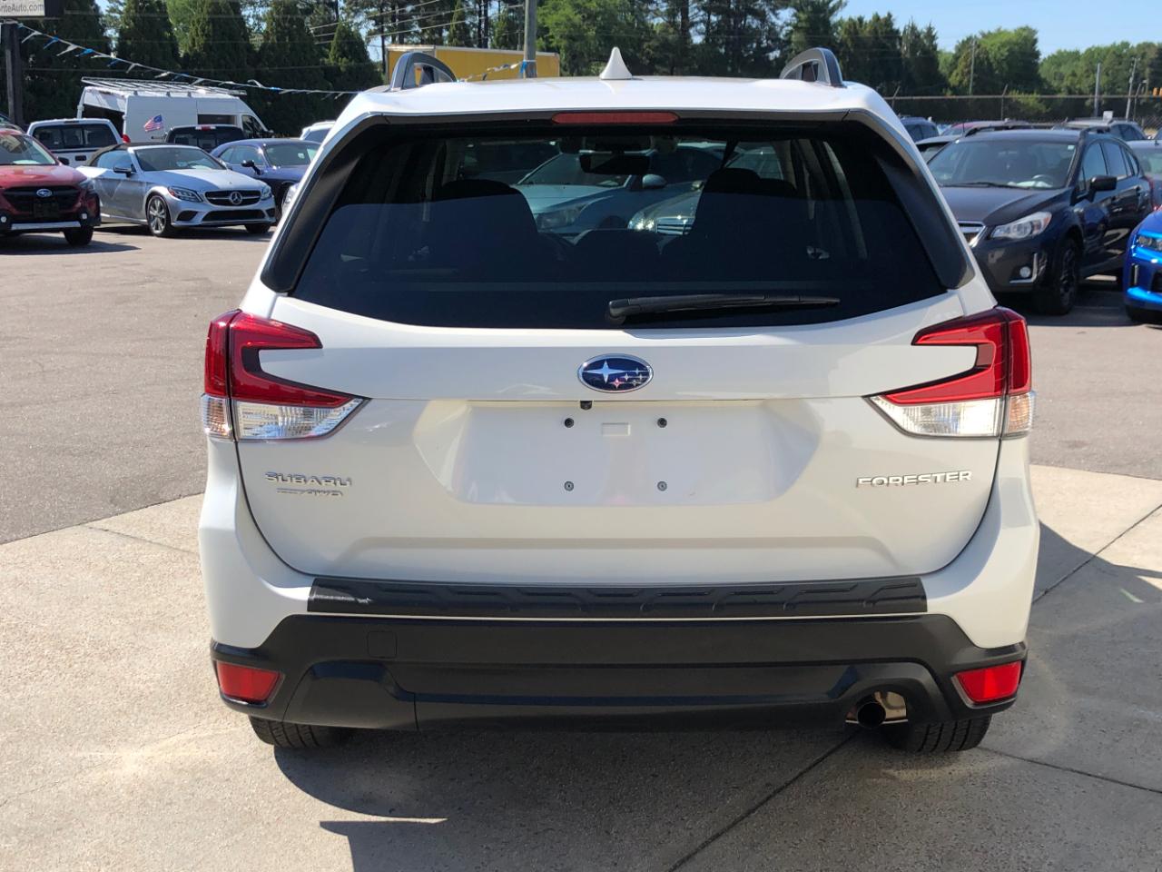 Subaru Forester Premium CVT 2021
