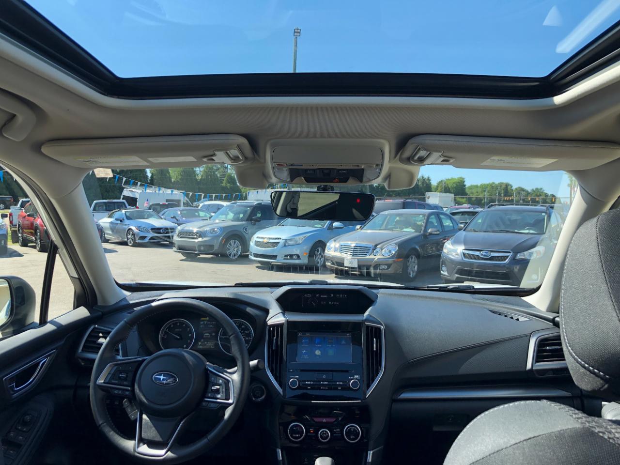 Subaru Forester Premium CVT 2021