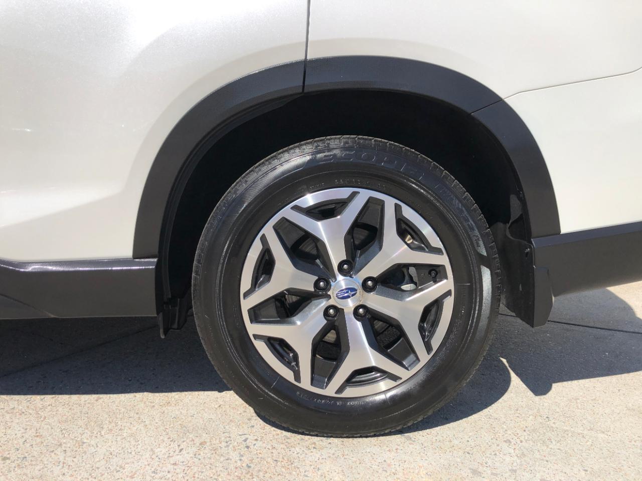 Subaru Forester Premium CVT 2021