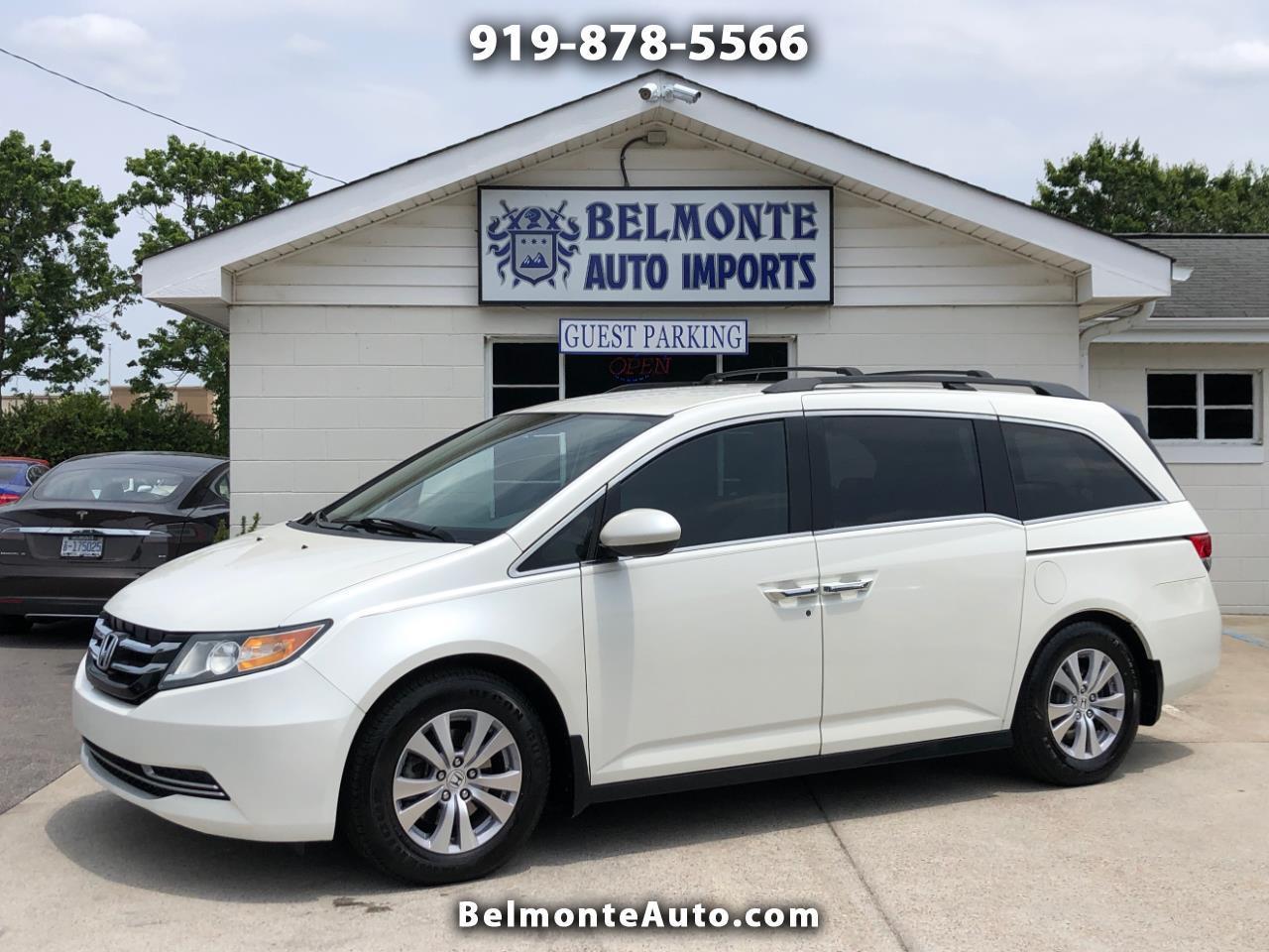 2016 Honda Odyssey SE's photo