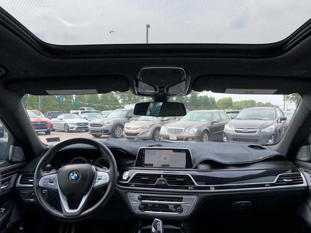 BMW 7 Series 750i xDrive Sedan 2018