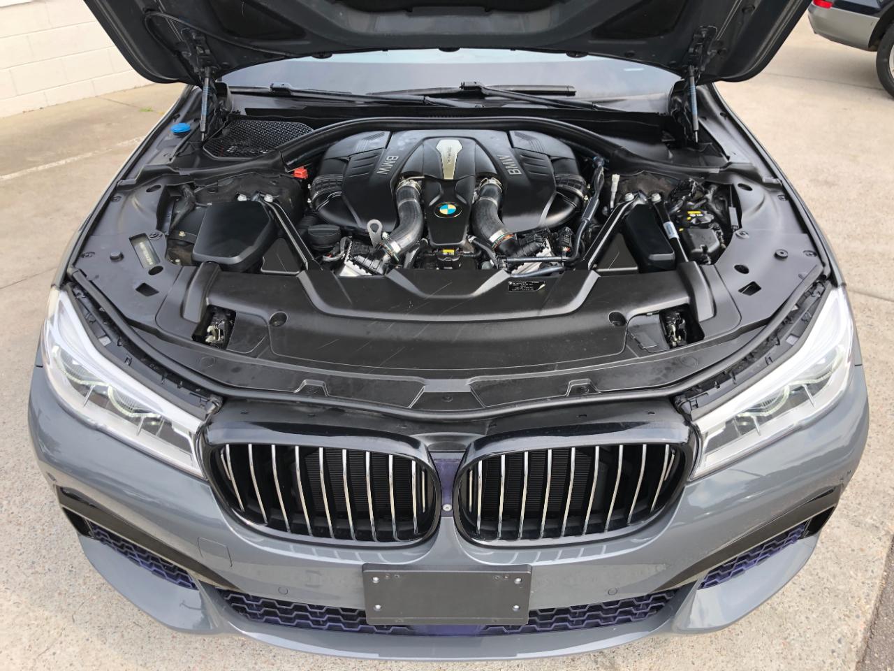 BMW 7 Series 750i xDrive Sedan 2018