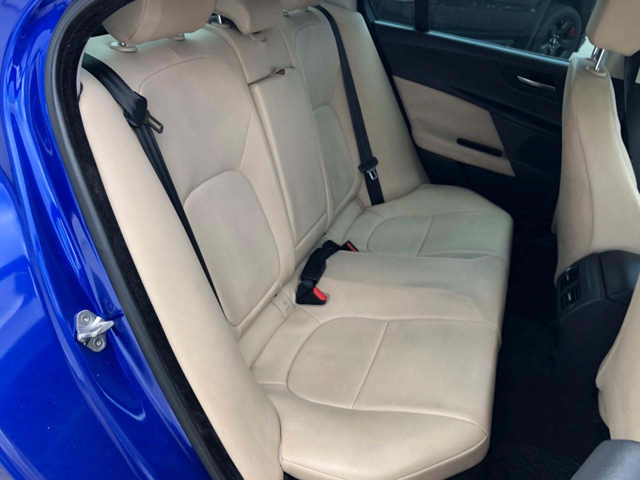 Jaguar XE 35t Premium AWD 2017