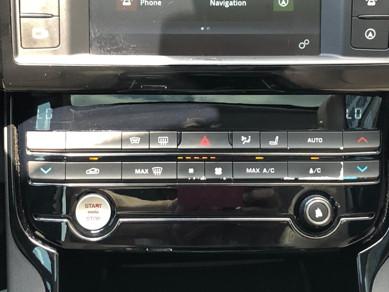Jaguar XE 35t Premium AWD 2017