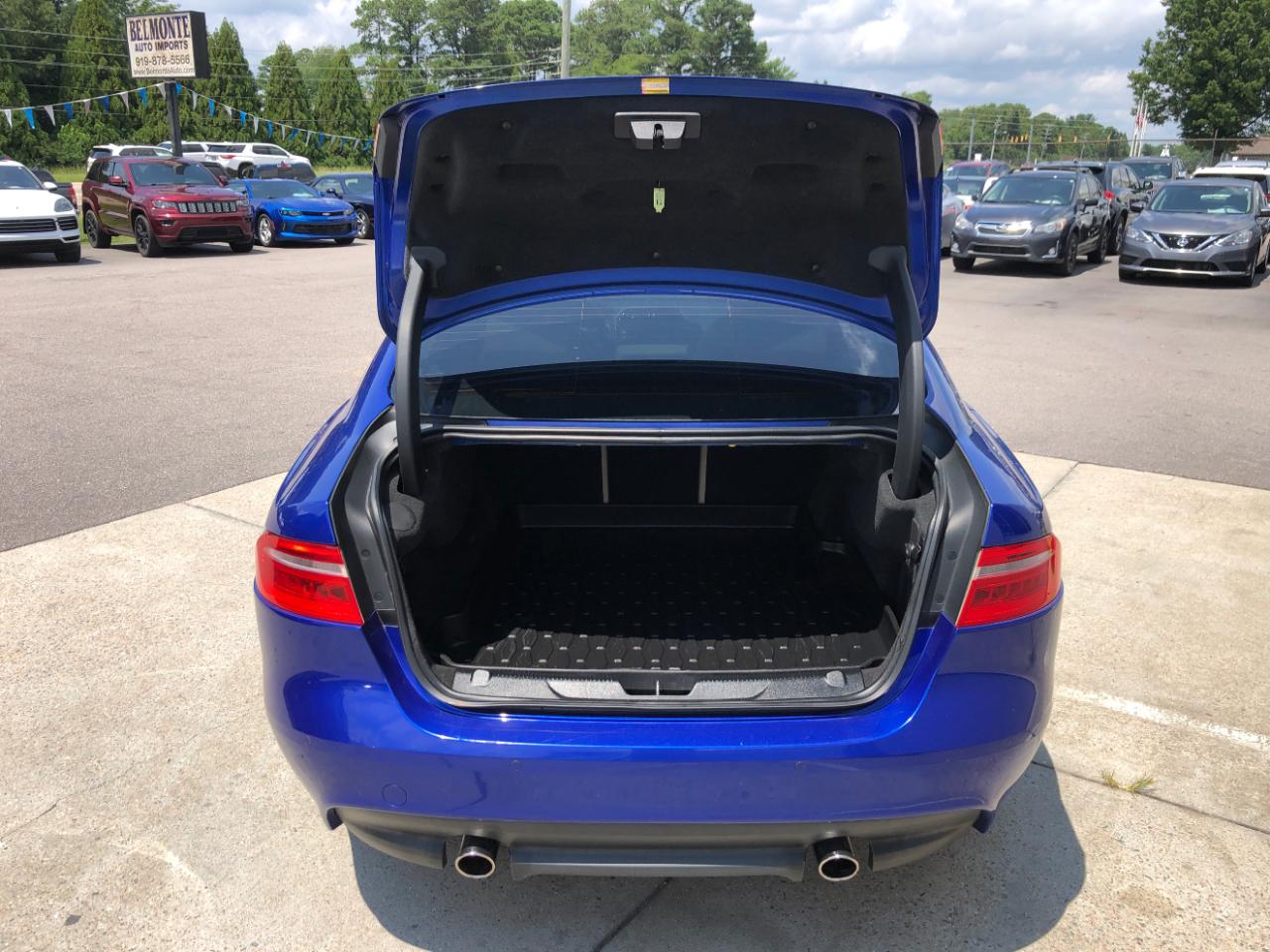 Jaguar XE 35t Premium AWD 2017