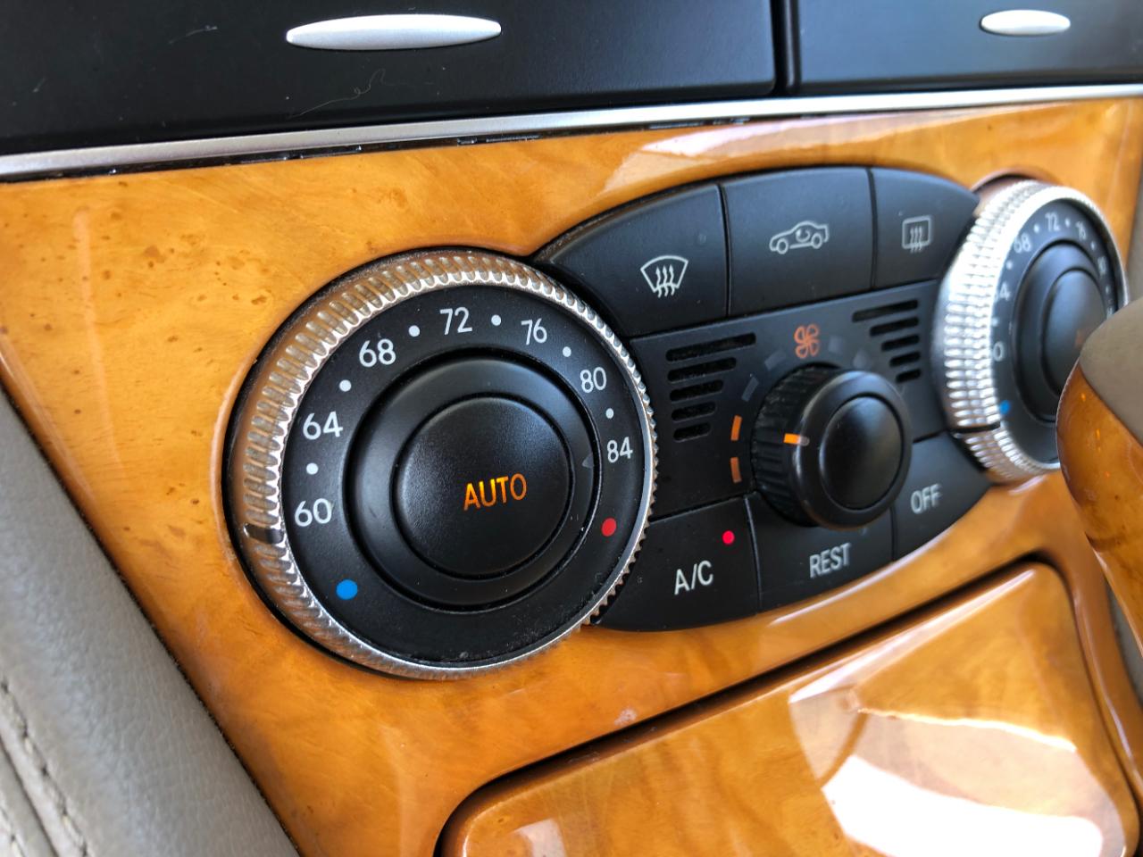 Mercedes-Benz SL-Class 2dr Roadster 5.5L V8 2007