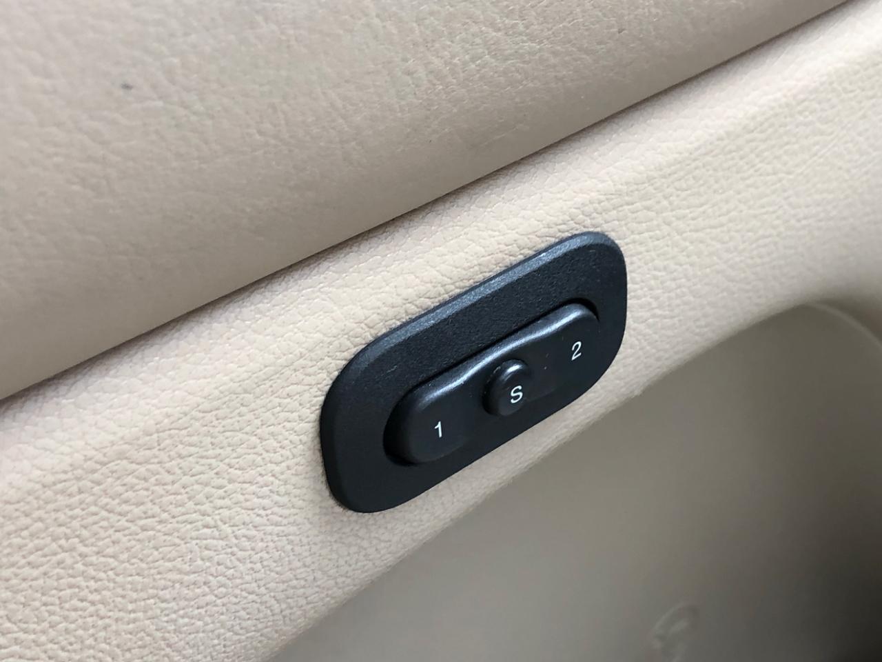 Jeep Grand Cherokee RWD 4dr Overland 2015