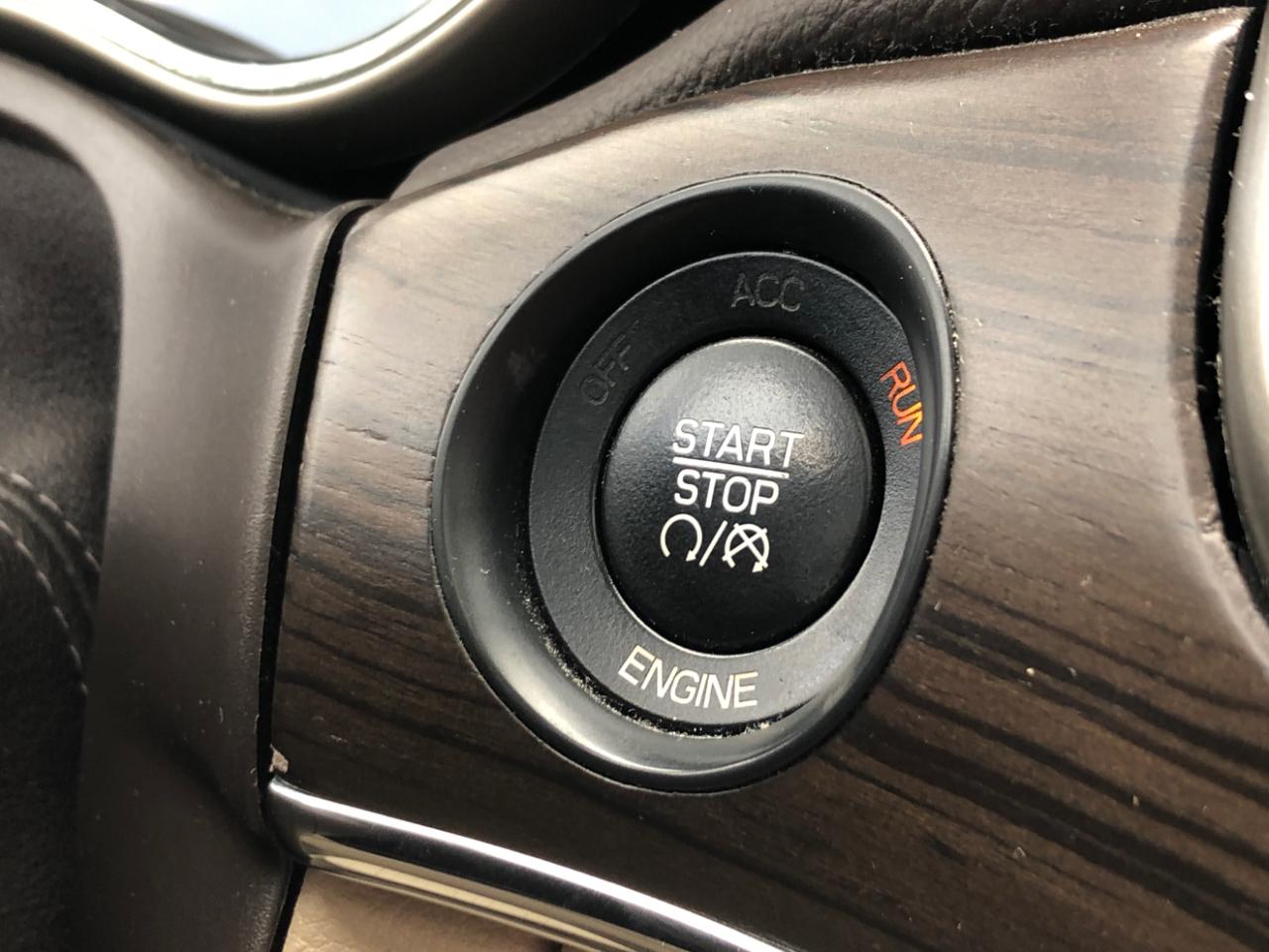 Jeep Grand Cherokee RWD 4dr Overland 2015