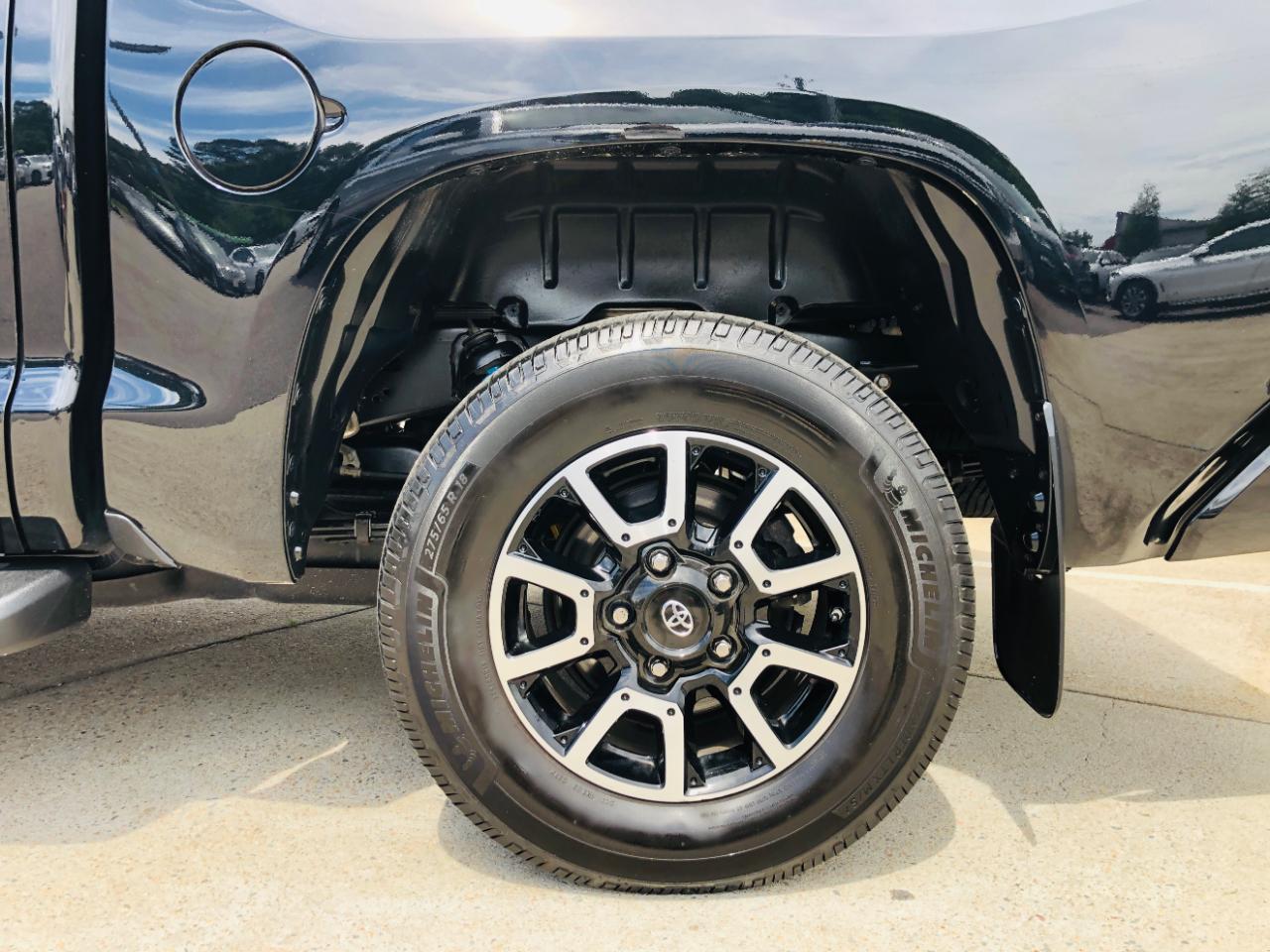 Toyota Tundra 4WD 1794 Edition CrewMax 5.5' Bed 5.7L (Natl) 2021