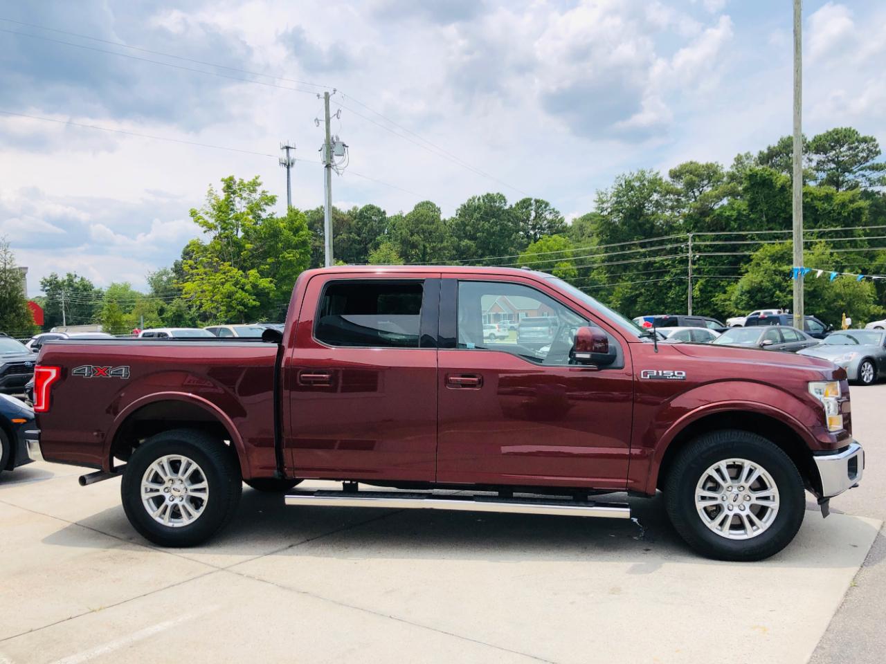 Ford F-150 4WD SuperCrew 145" Lariat 2016