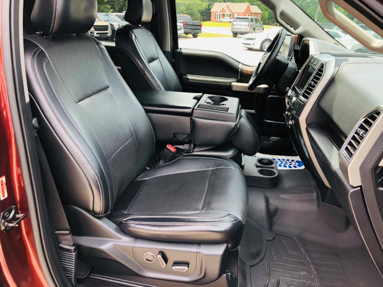 Ford F-150 4WD SuperCrew 145" Lariat 2016