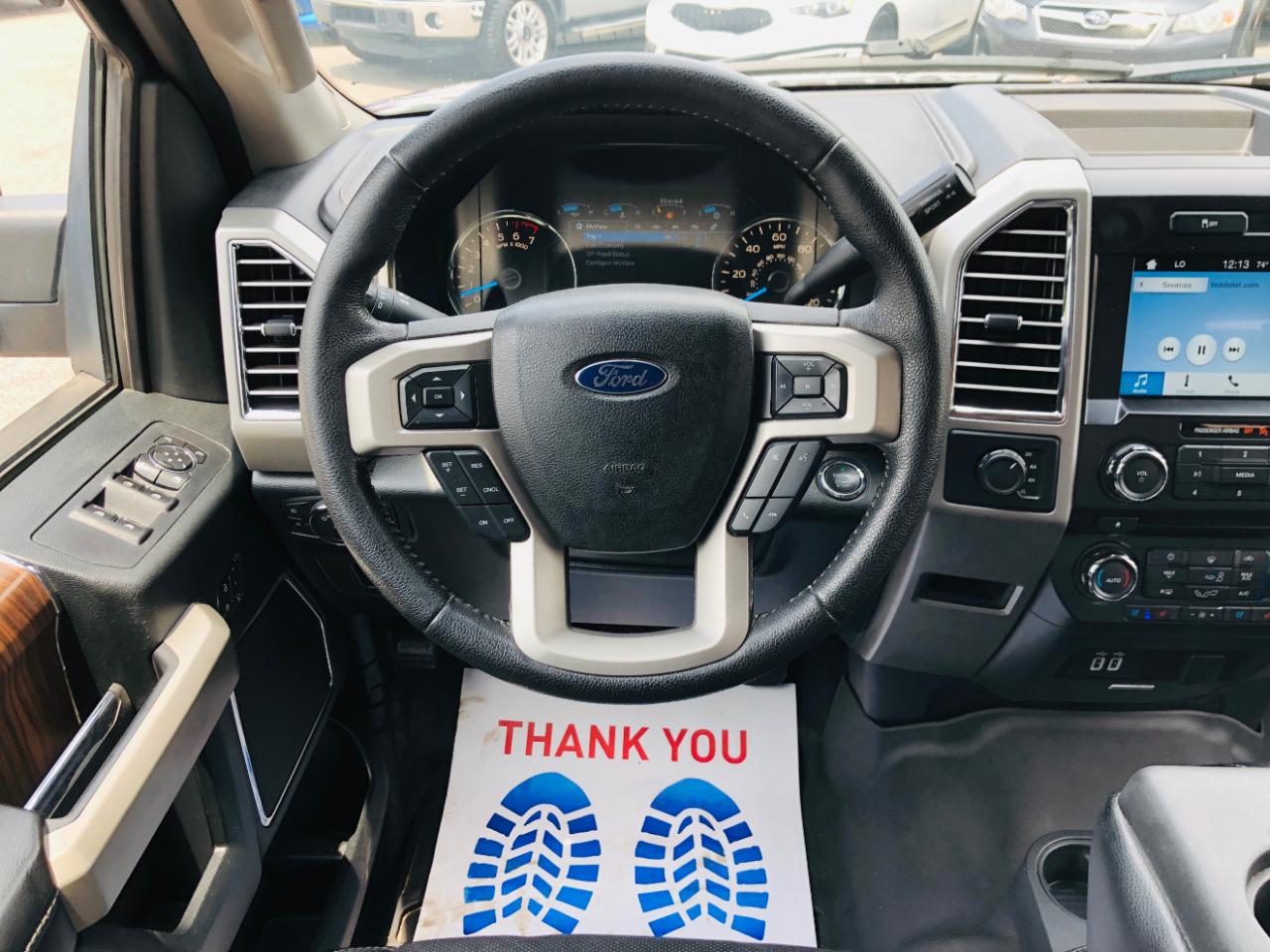 Ford F-150 4WD SuperCrew 145" Lariat 2016