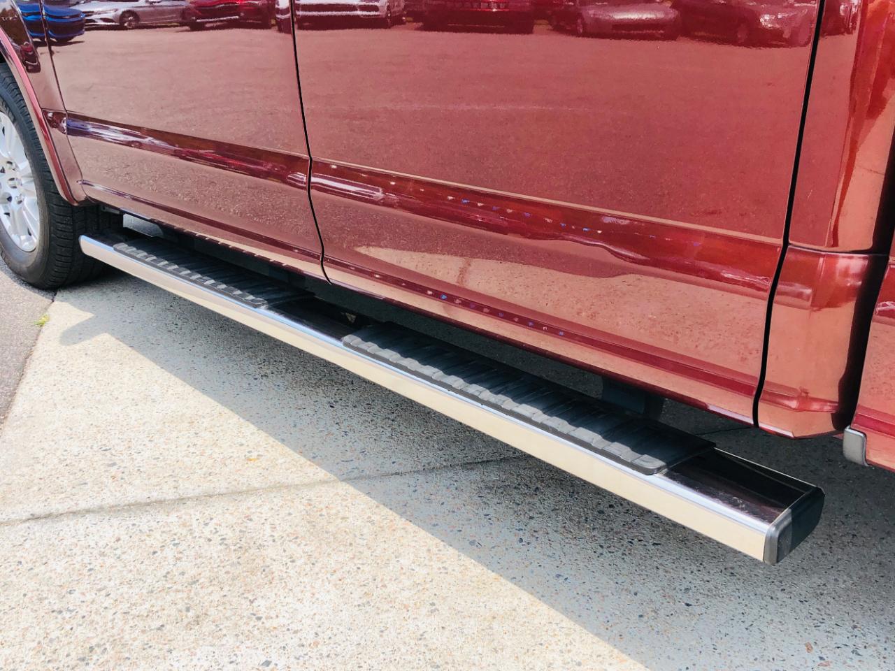 Ford F-150 4WD SuperCrew 145" Lariat 2016