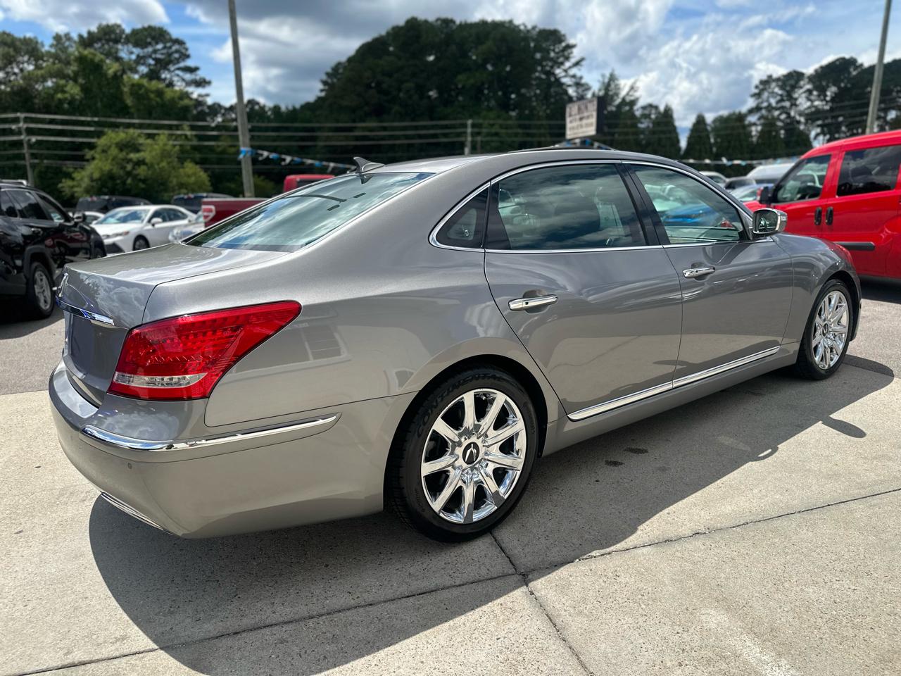 Hyundai Equus 4dr Sdn Ultimate 2011