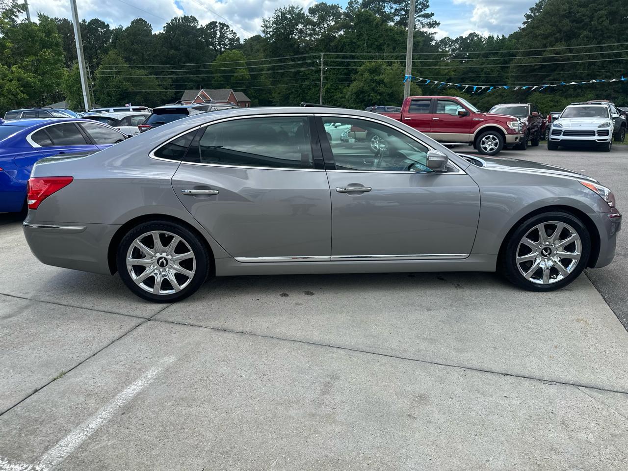 Hyundai Equus 4dr Sdn Ultimate 2011