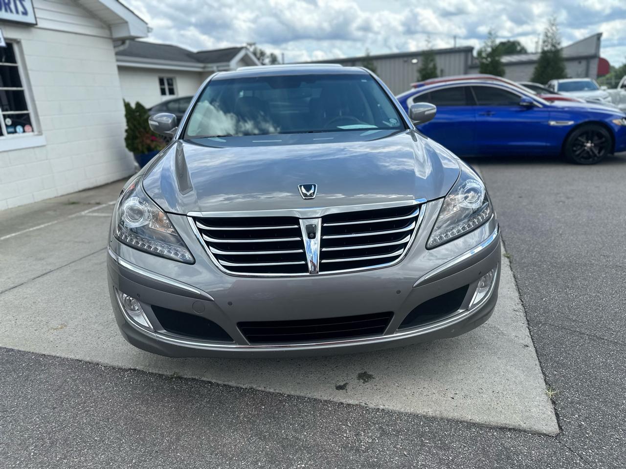 Hyundai Equus 4dr Sdn Ultimate 2011