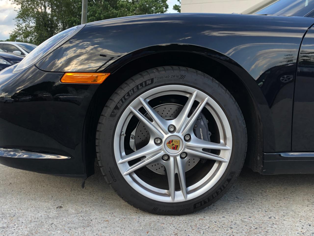 Porsche Boxster 2dr Roadster 2010