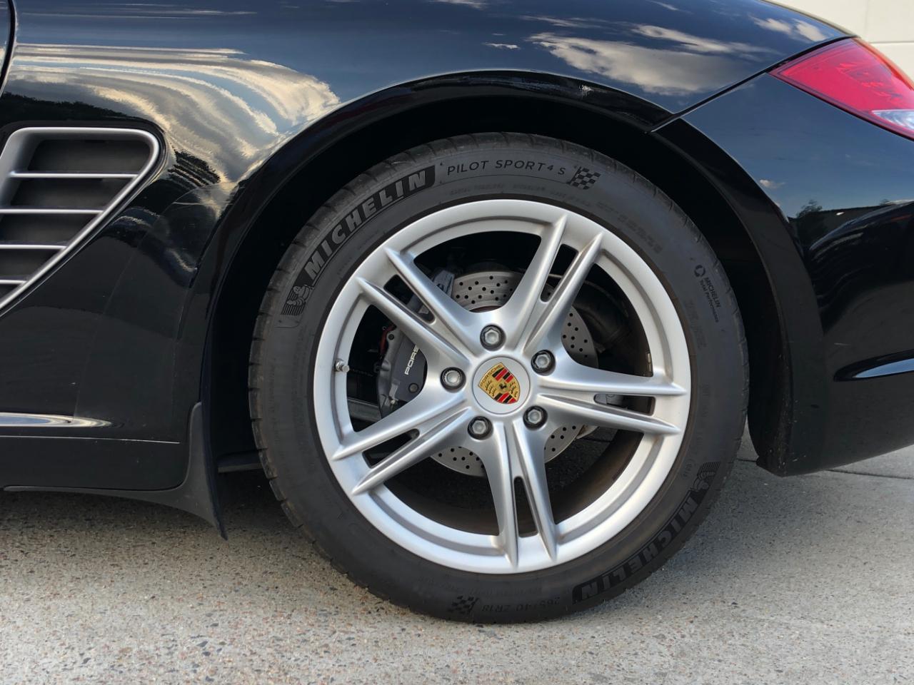 Porsche Boxster 2dr Roadster 2010